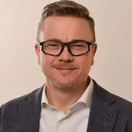 Mr Thomas Bottger_1000x1000