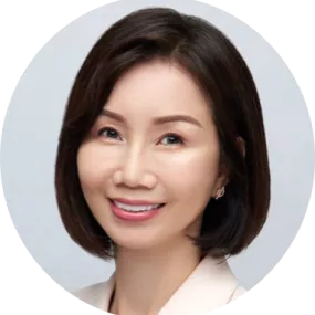Photo of Ms. Jennifer YUEN